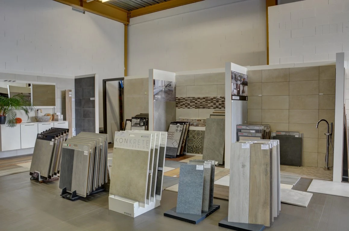Showroom Karo-Line SA à Boudry – exposition de carrelage et sanitaire dans le canton de Neuchâtel