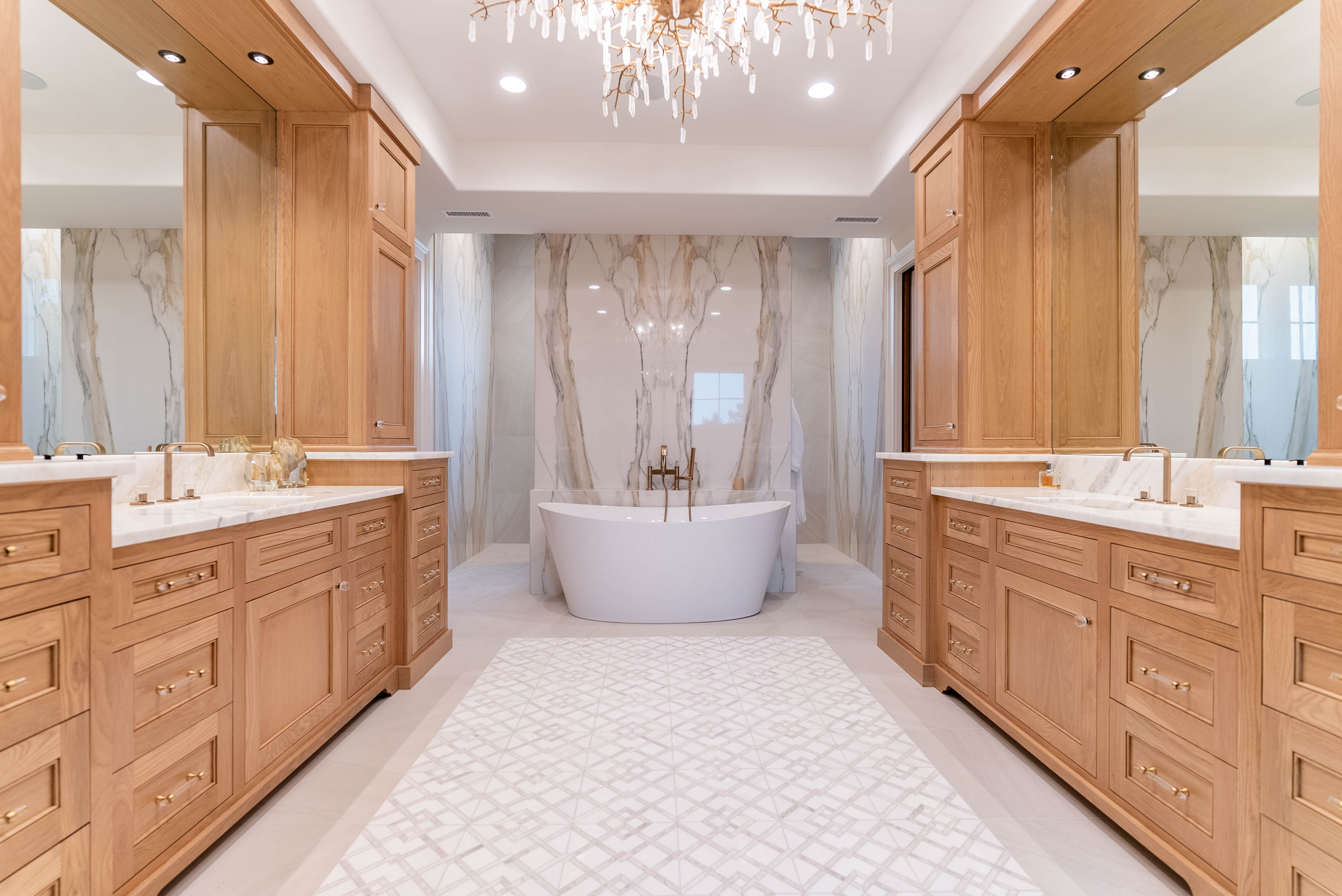 <subject>[background image] image of office building exterior (for a mobility and transportation)</subject>