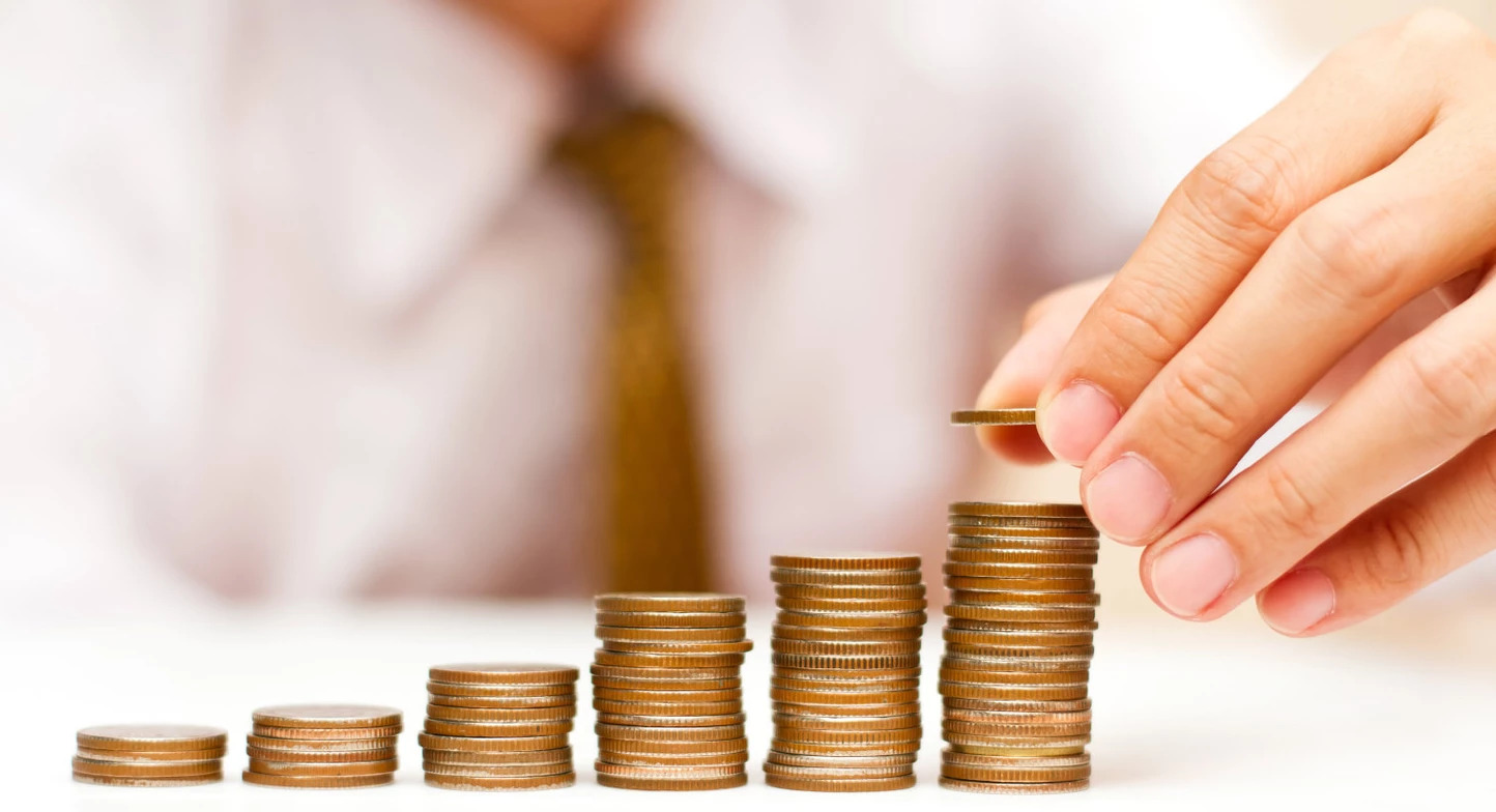 Median wage increase on hold