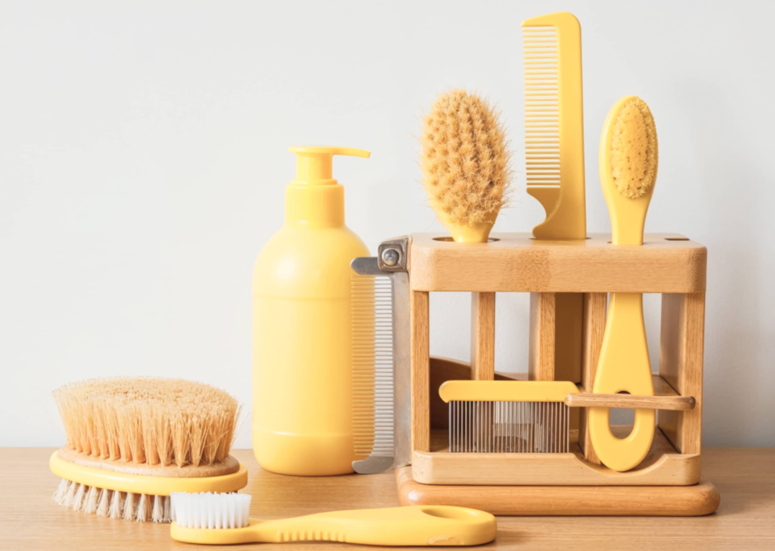 5 Essential grooming tools every pet owner should have