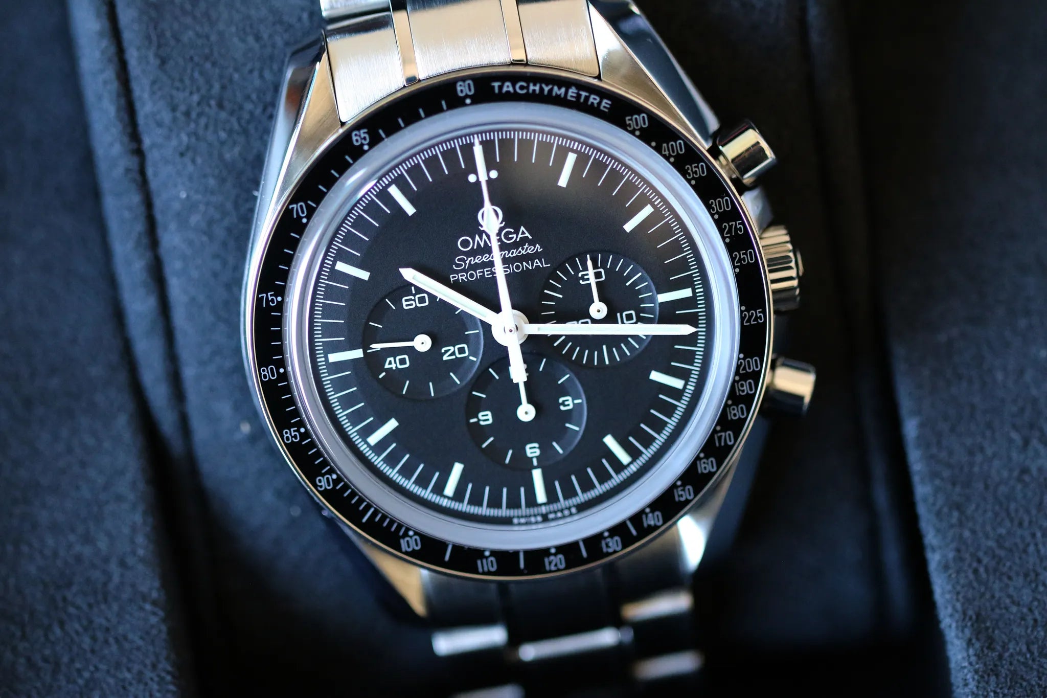 Omega Speedmaster Professional Moonwatch Full set 2018