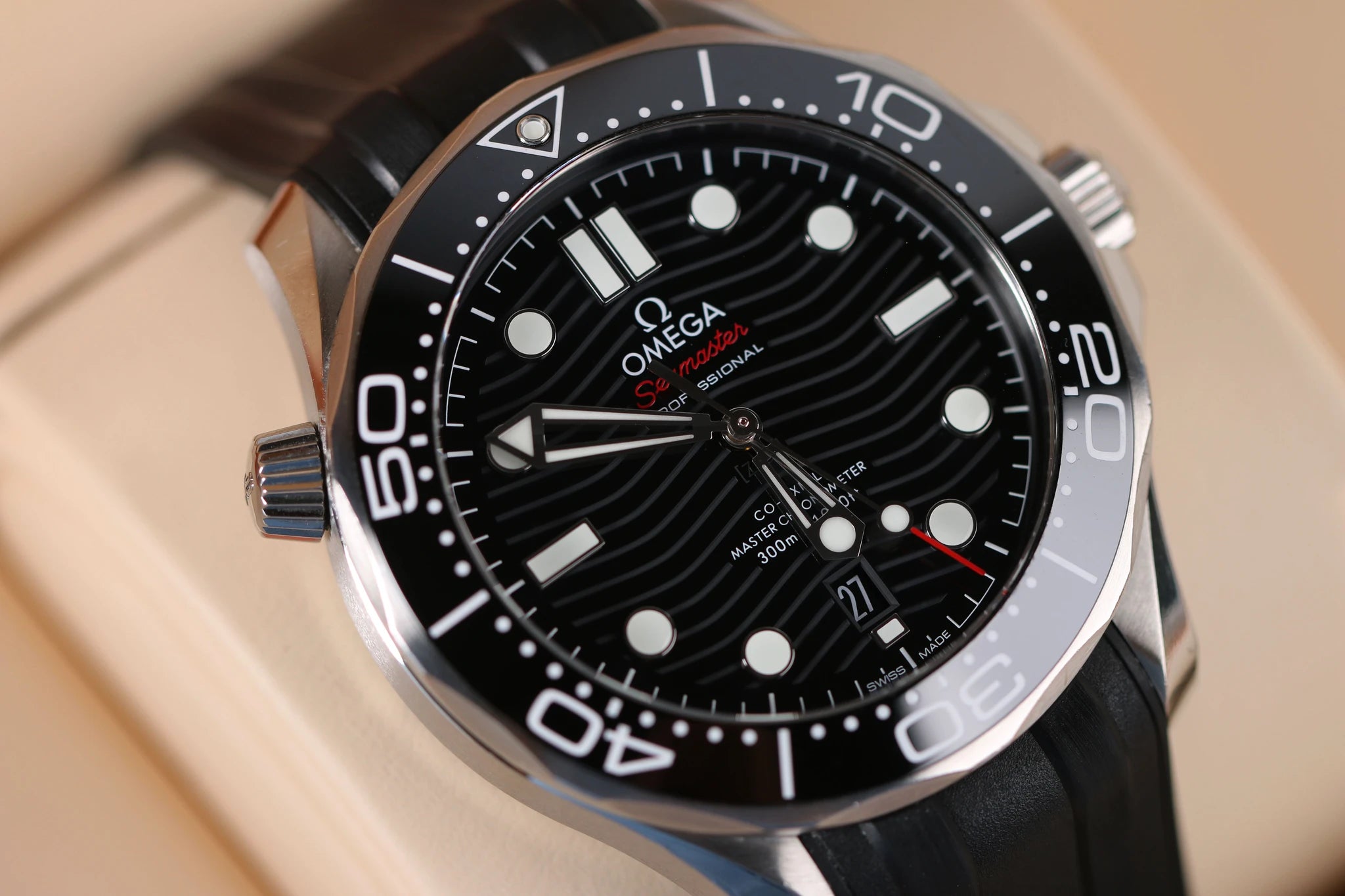 Omega Seamaster Diver 300 M 210.32.42.20.01.001 Full set 2018