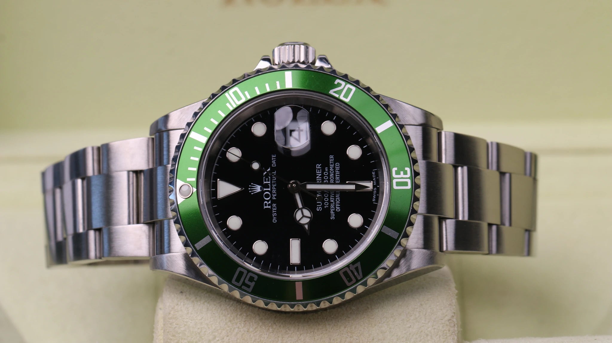 Rolex Submariner Date Kermit 16610LV Full set 2005