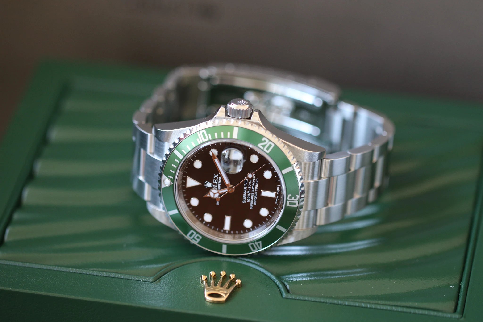 Rolex Submariner Date Kermit 16610LV Full set 2004 révisée en 2015