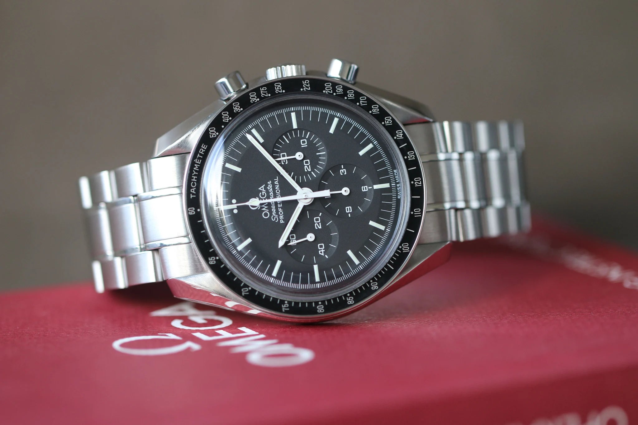 Omega Speedmaster Professional Moonwatch 3570.50.00 Full set