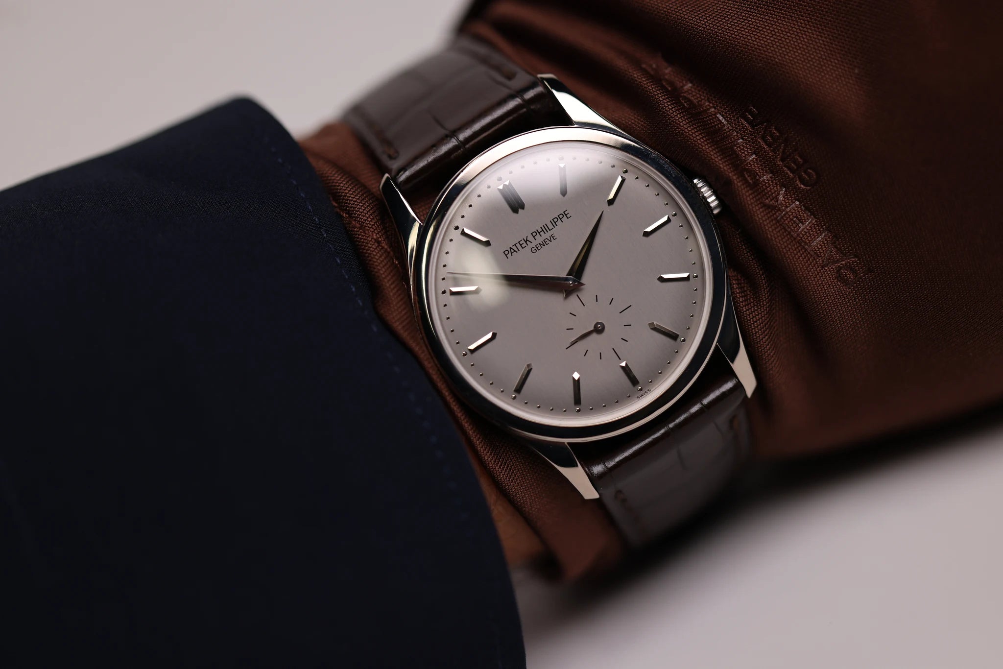 Patek Philippe Calatrava 5196G-001