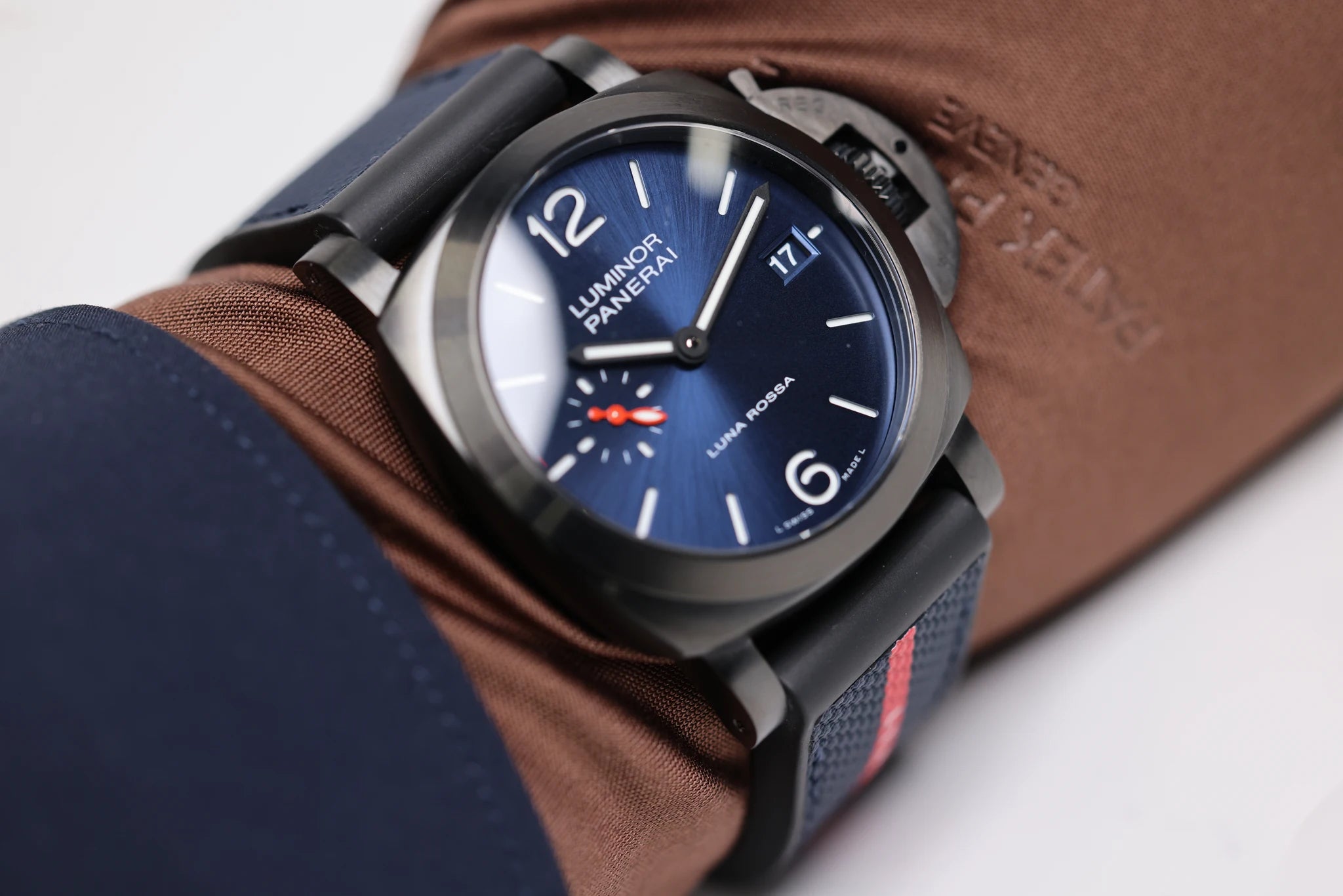 Panerai Luminor Luna Rossa Pam01408 Full set 2024
