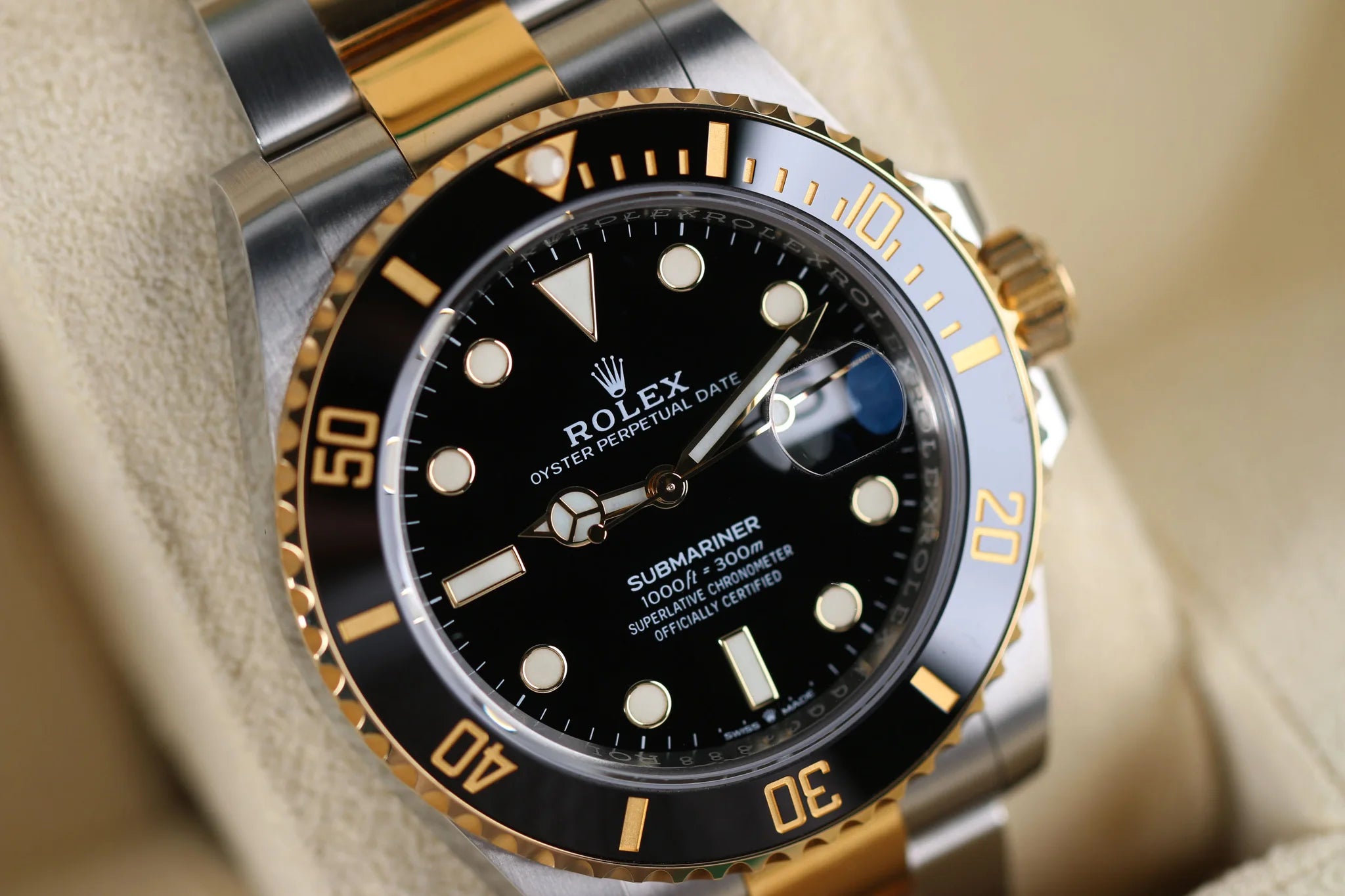 Rolex Submariner Date 126613LN 2025 Noir Acier inoxydable et Or jaune