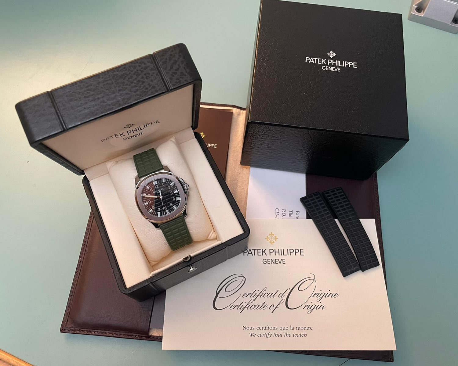Patek Philippe Aquanaut 5066A-001 2006 Schwarz Edelstahl