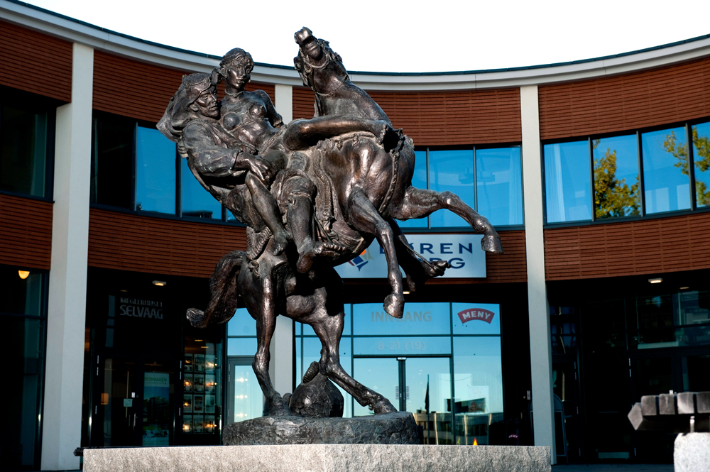 Peer og Anitra i ørkenen