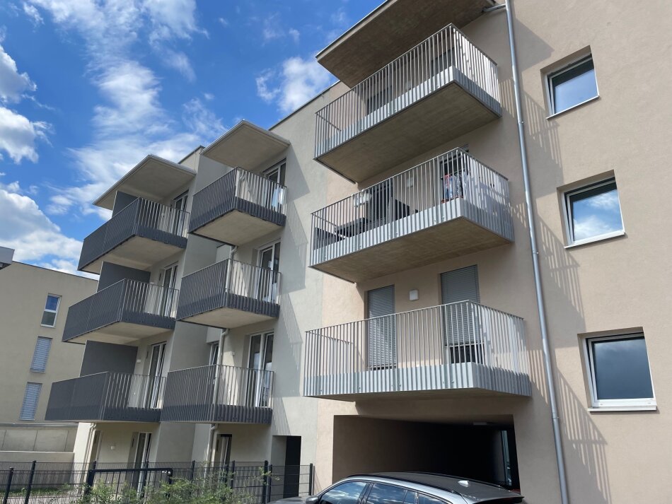GRAZ - Jakomini: Zum KAUF - NEU: 2 Zimmer mit Wohnessbereich + Schlafzimmer + 6m² BALKON: TU-Nähe – ab sofort - VERMIETUNG inklusive !!