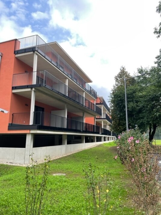 Bad Radkersburg: Exklusive 4-Zimmer-Wohnung mit großer Dachterrasse, 2 Bäder, Tiefgarage in zentraler & dennoch ruhiger Lage!