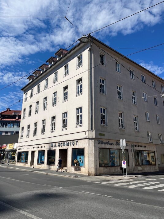 Graz-Zentrum: Rendite ab Tag eins: Perfekt aufgeteilte, 2-Zimmer-Wohnung mit offenem Wohn-Essbereich! 2.OG Top.14 BJ 1841