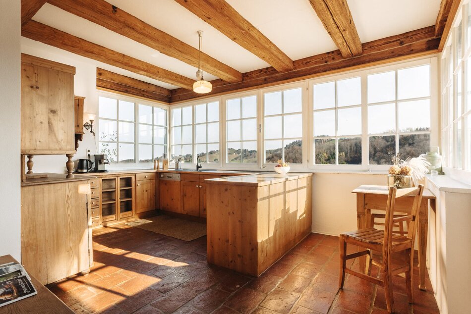 Südsteiermark: Zwei Exklusive Landhäuser - ein Winzerhaus und ein Kellerstöckl - mit drei Wohneinheiten plus Whirlpool, Außensauna und ein schöner Blick über die Weinberge!