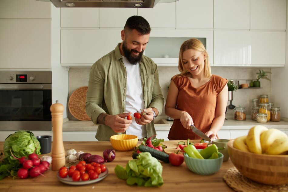 GRAZ Geidorf: Kleines Penthouse mit 73m² Wohnfläche mit mind. 2 Schlafzimmern und großer Terrasse: Sehr gute Lage, 15min mit dem Fahrrad zum LKH oder Uni