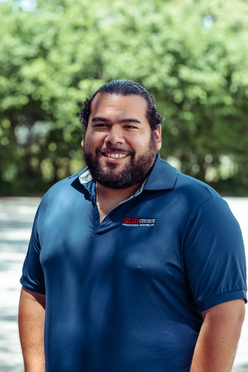 headshot of David Tapasco