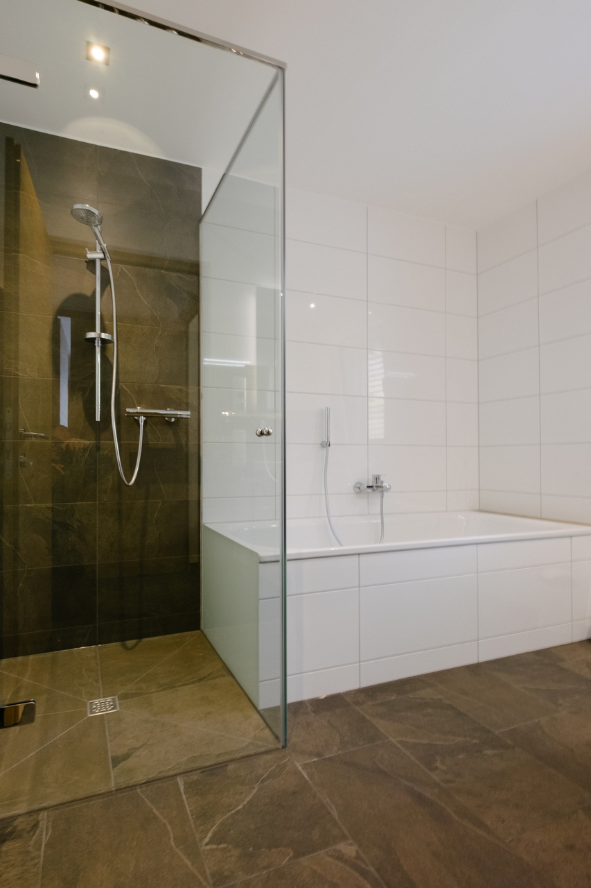 [background image] image of a home with seasonal decor (for a cleaning service)