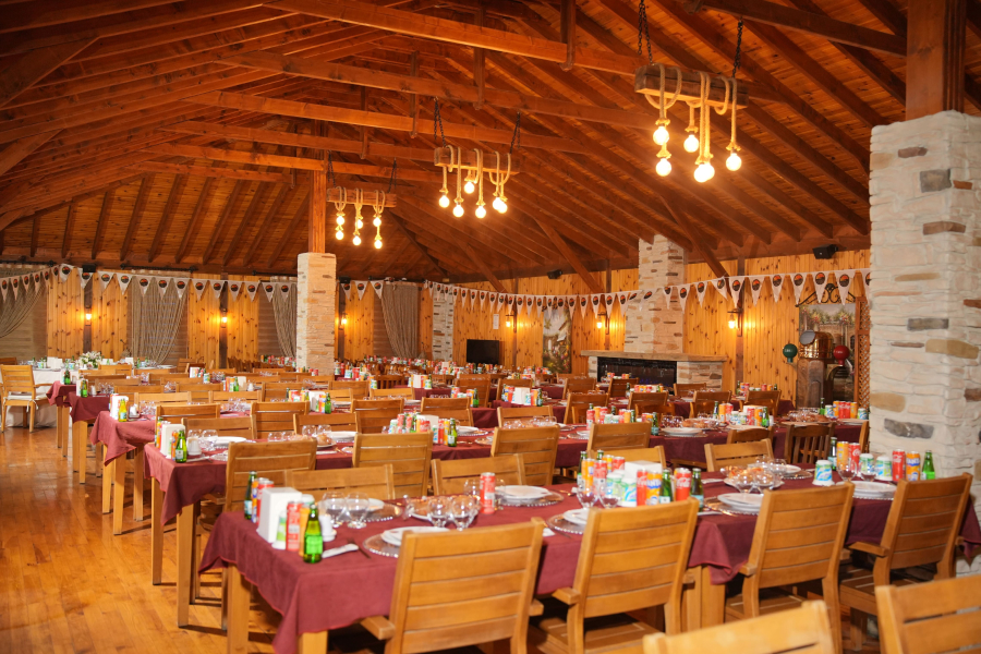 image of kitchen during service (for a fine dining restaurant)
