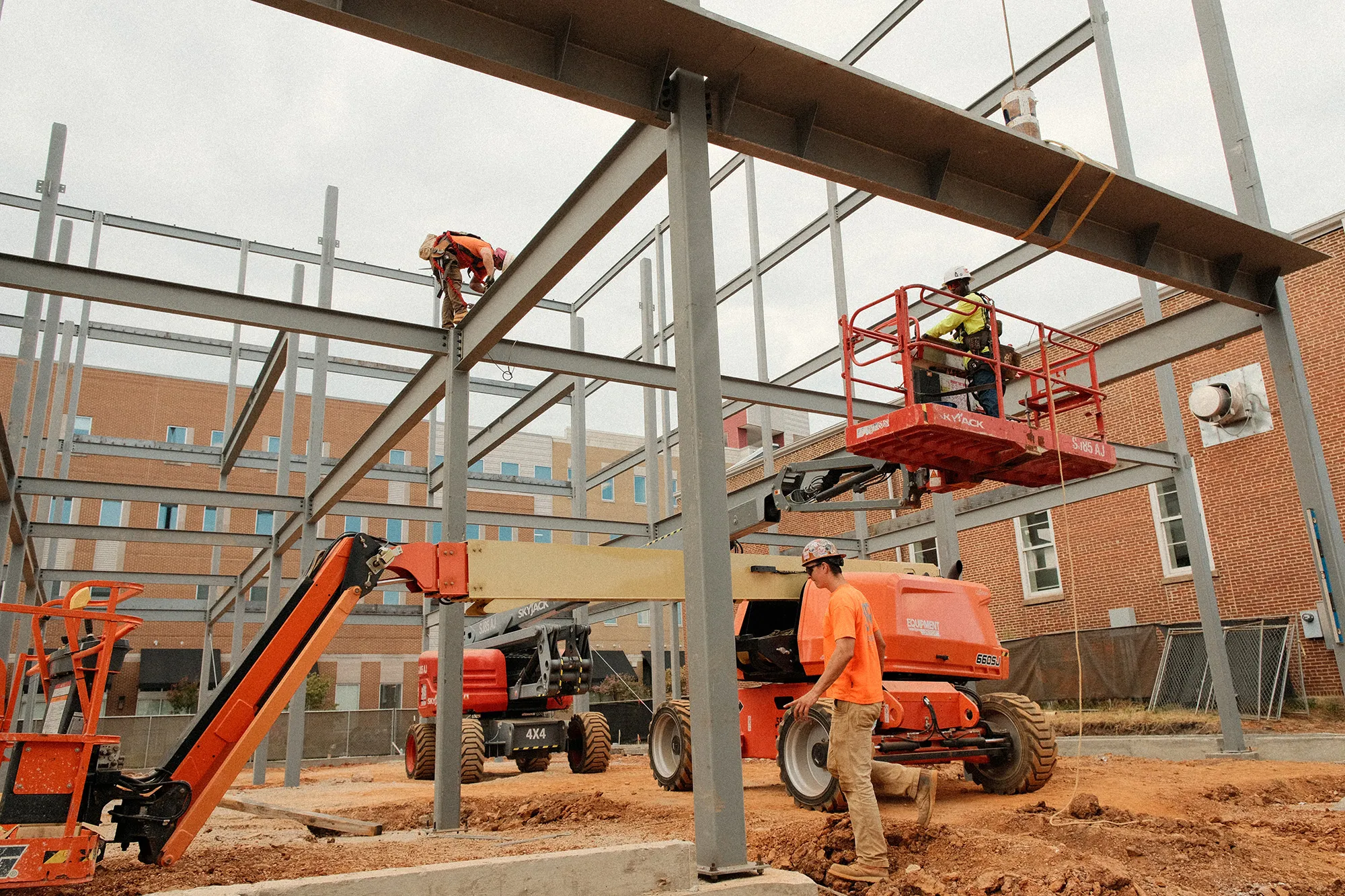 Structural steel and metal building construction by Stewart Richey Contracting Group
