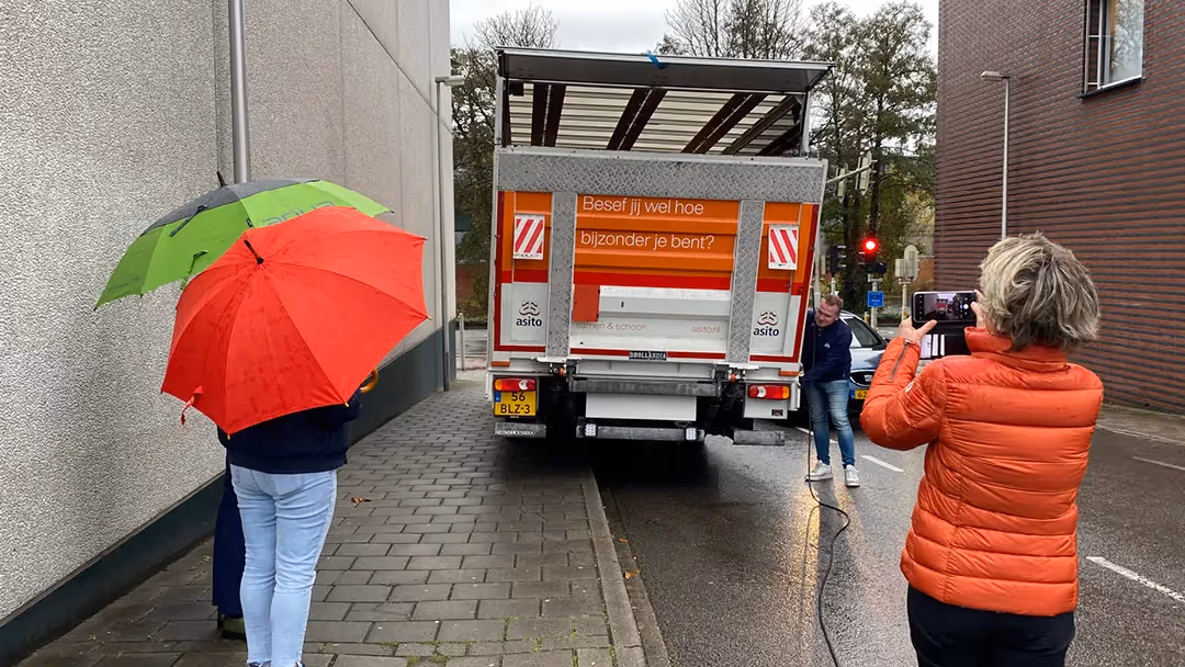 Asito 70 jaar waarderingsvrachtwagen TAUW
