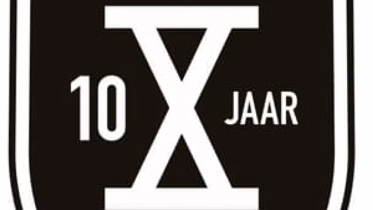 asito komende 10 jaar naamgever stadion en hoofdsponsor heracles almelo