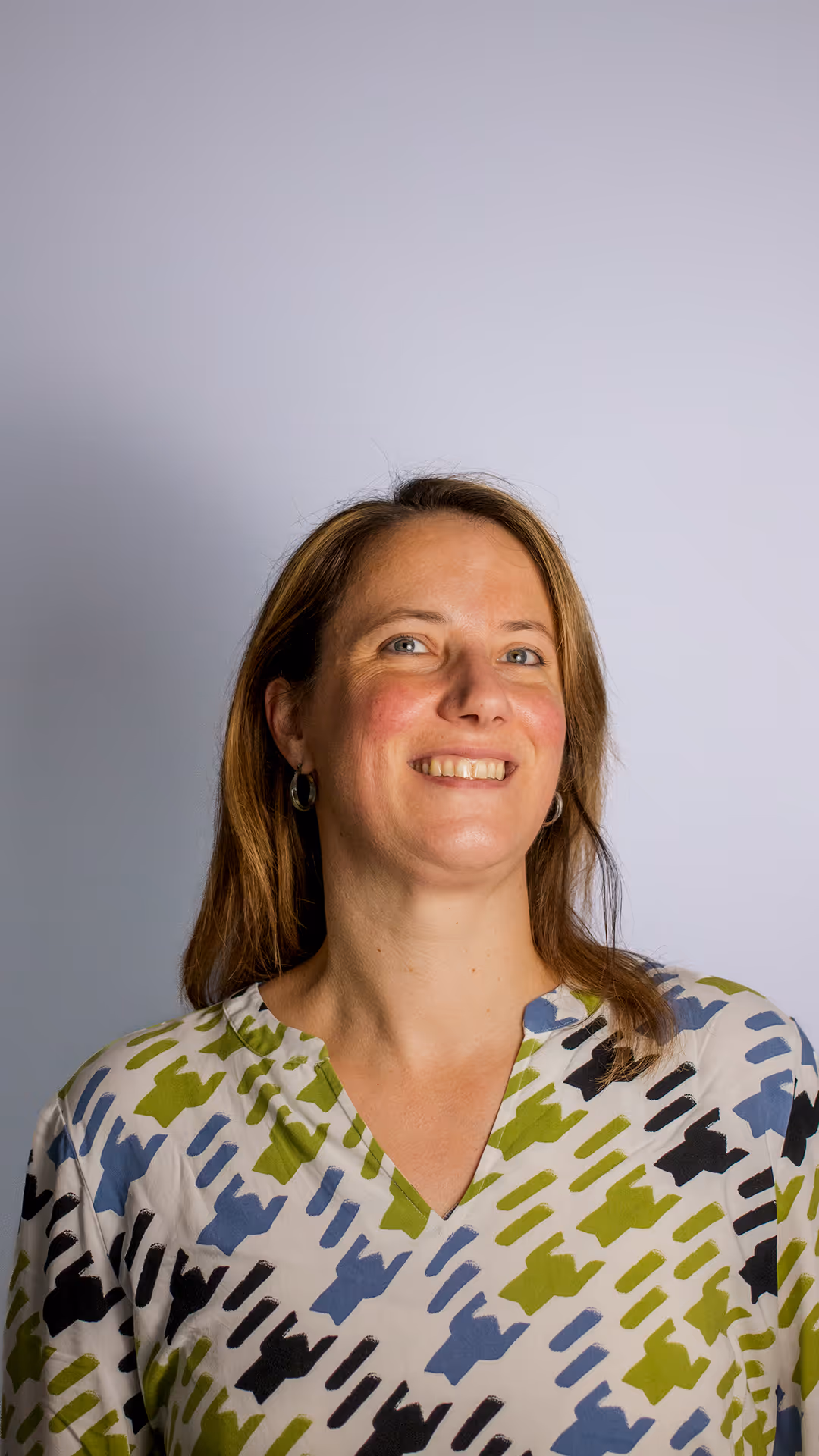 Ein Portrait einer Mitarbeiterin bei Dr. Martina Eder-Hoyer