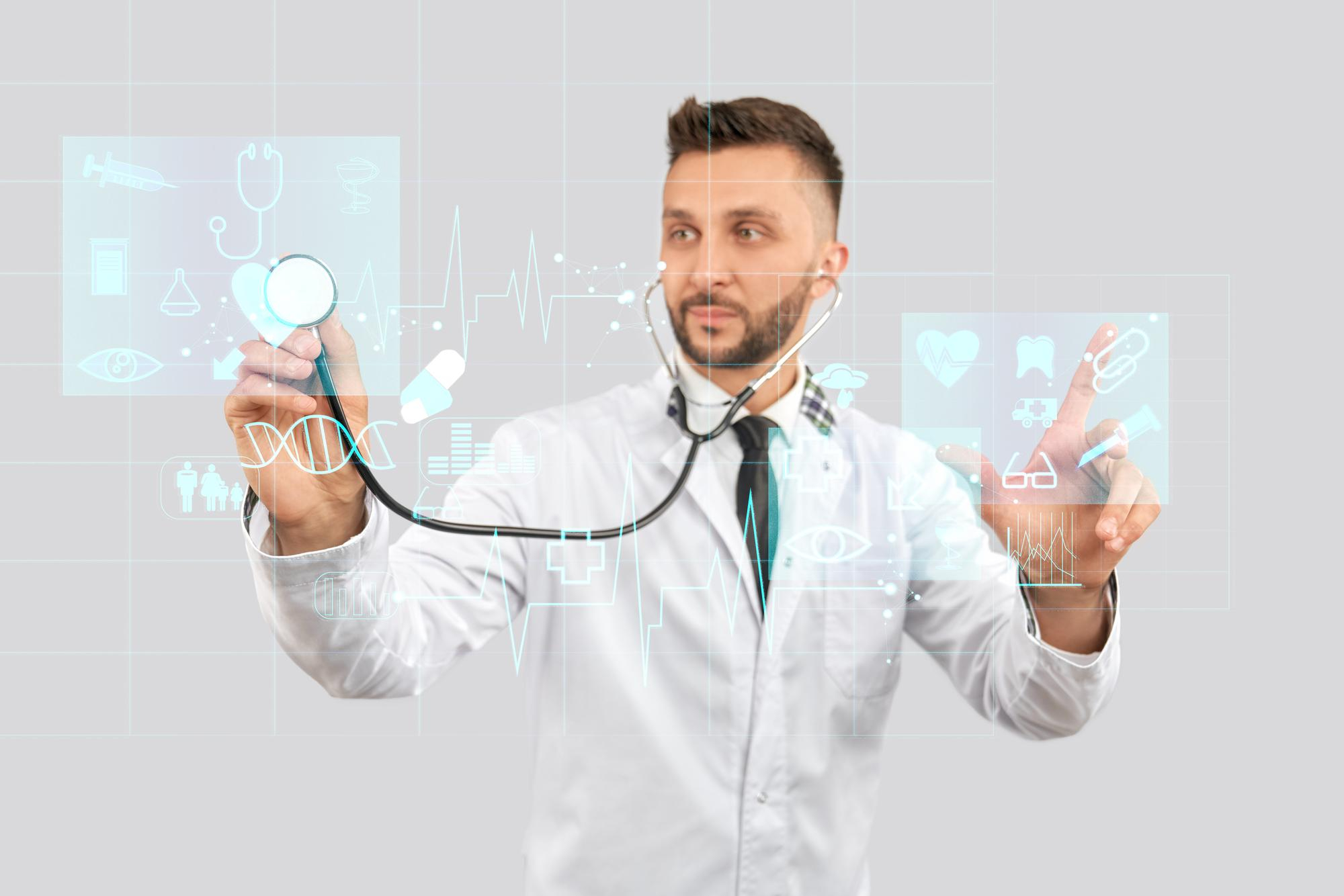Responsabilità medico intelligenza artificiale raffigurata con medico che utilizza un'AI avanzata