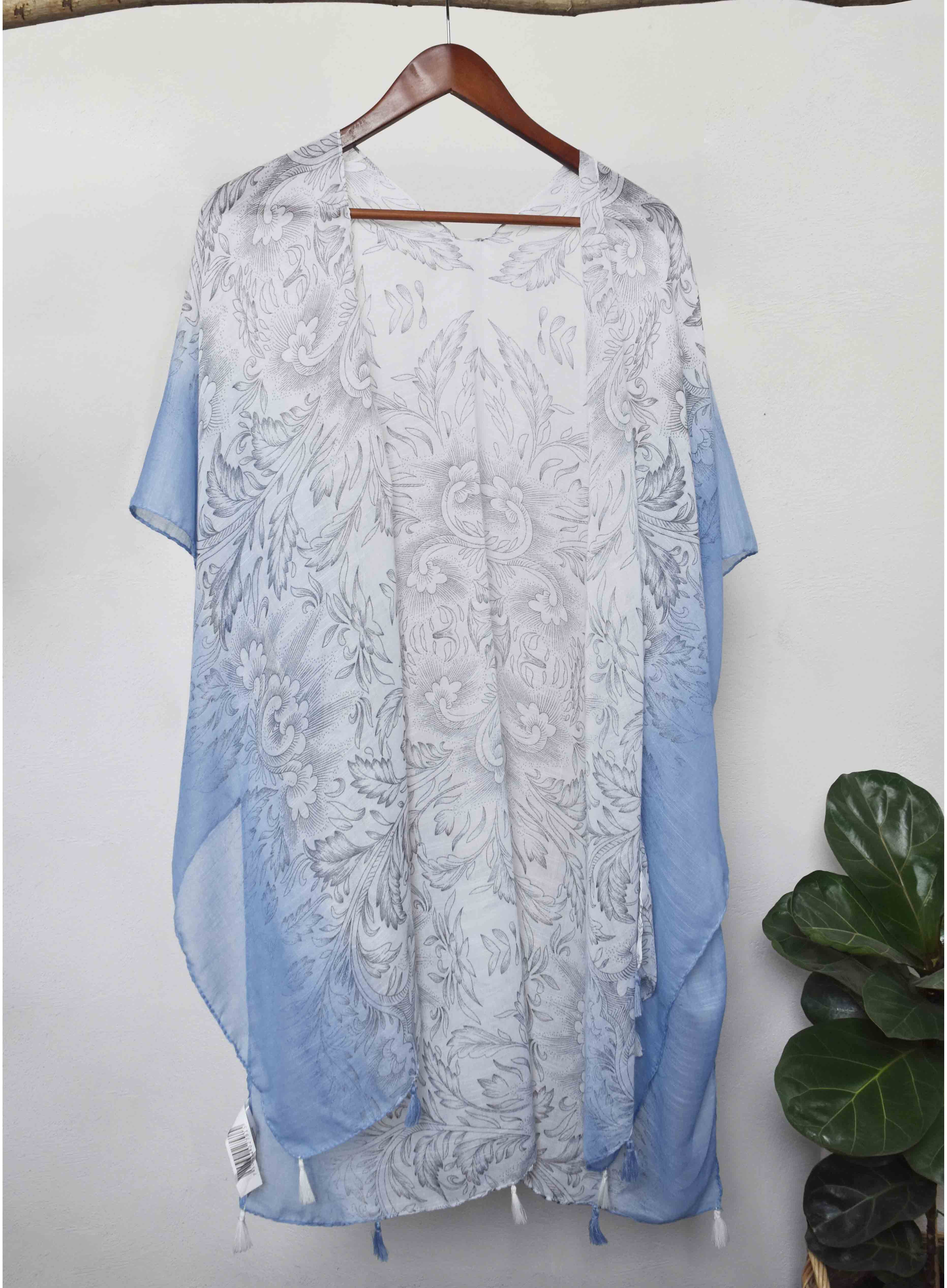 Kimono de Playa Blanco Florar Efecto Degradado en Azul