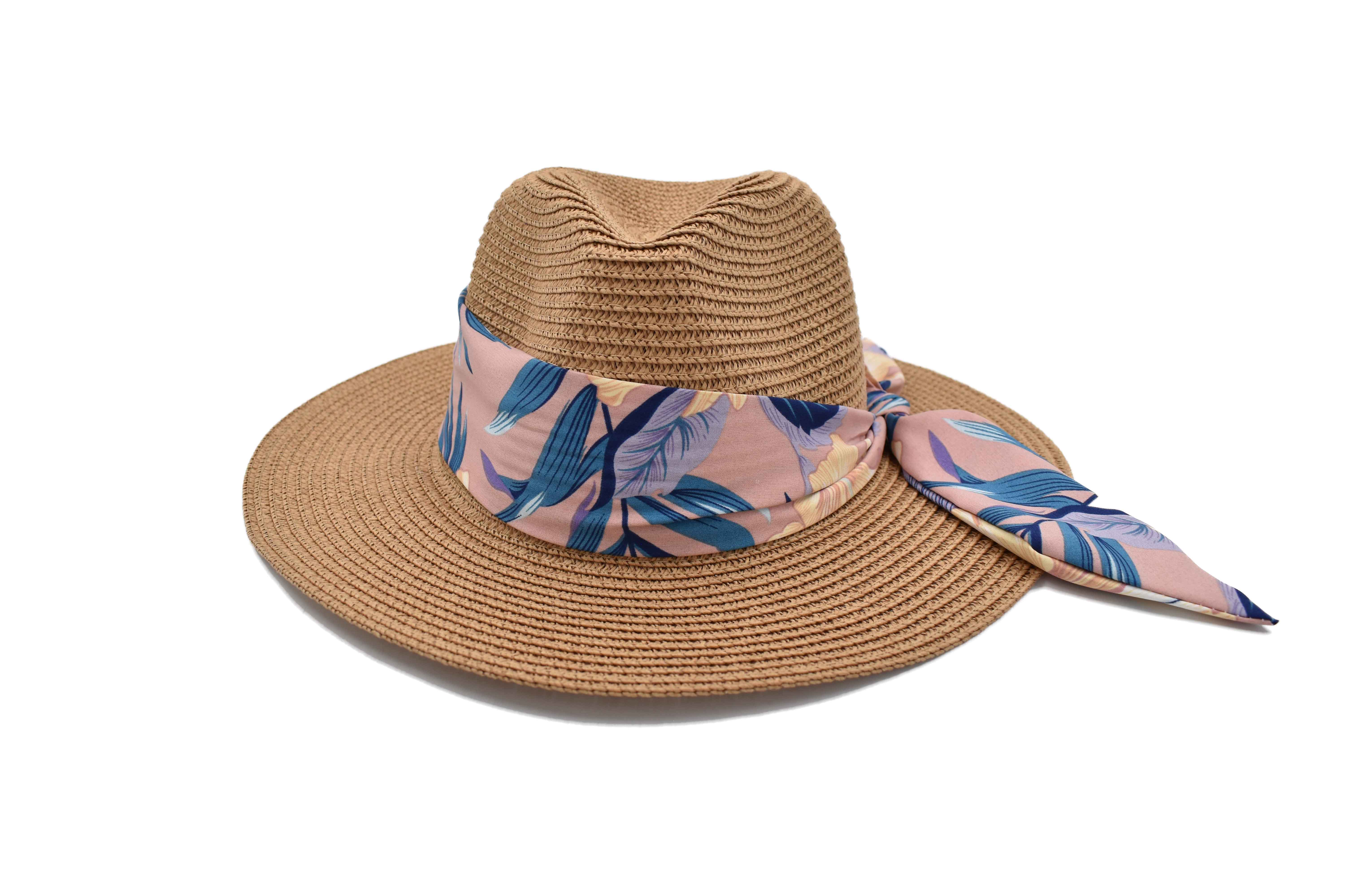 Sombrero panama color café, detalle pañuelo estampado de flores