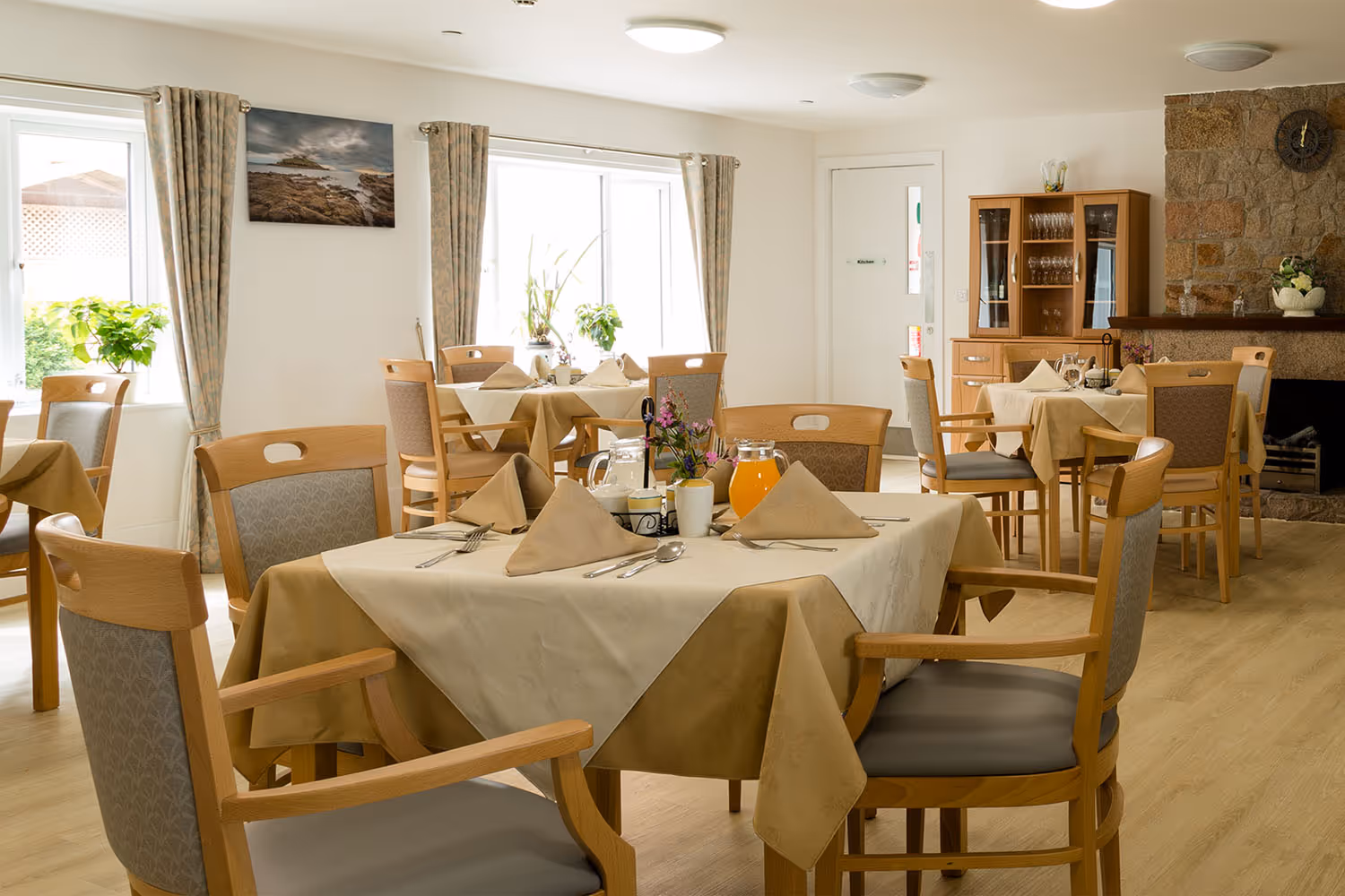 Cheval Roc dining room