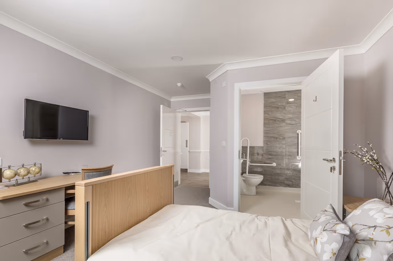 A room at Crovan Court