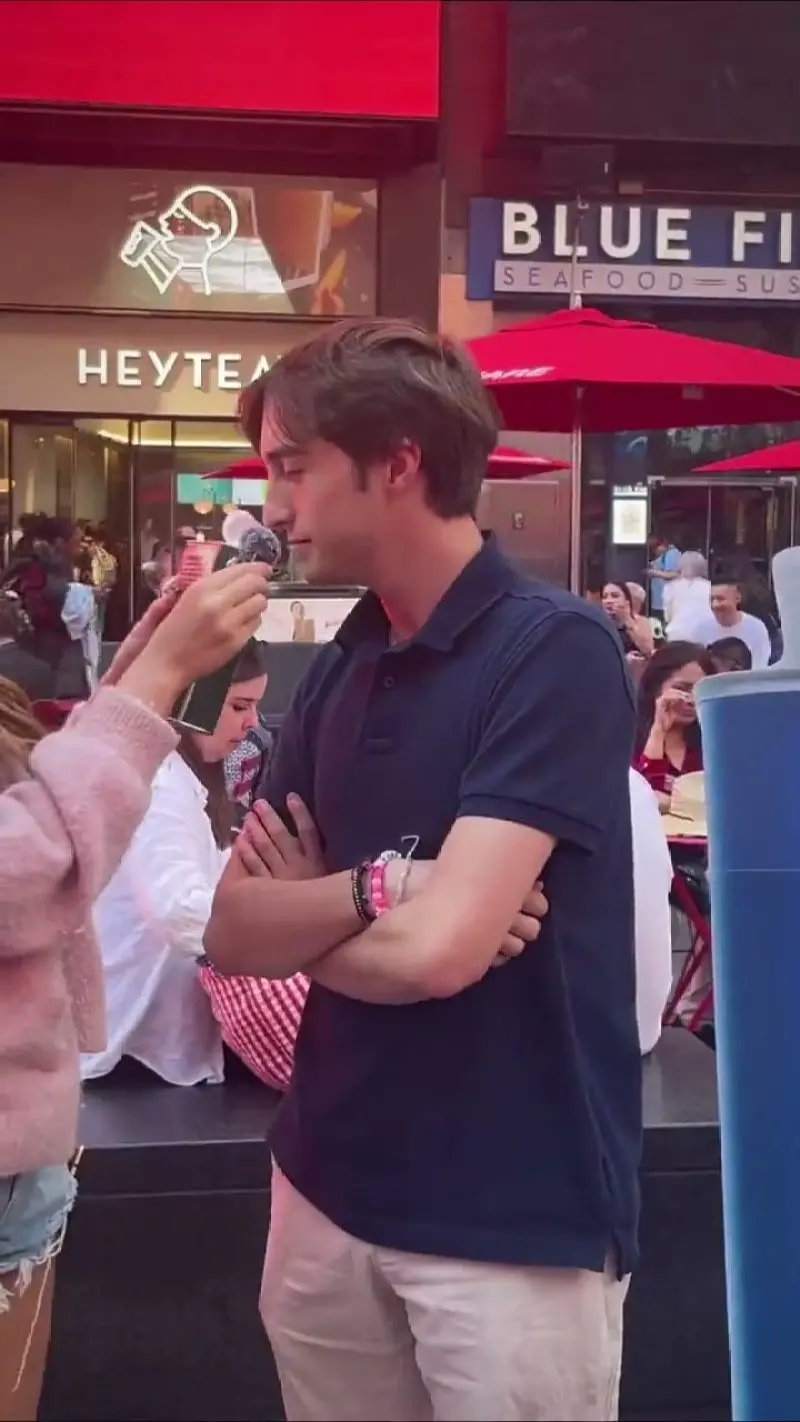 MoziWash street interview