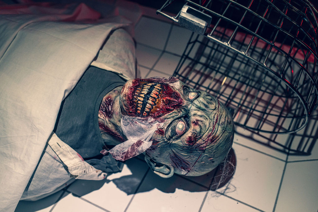 Ein gruseliger Zombiekopf