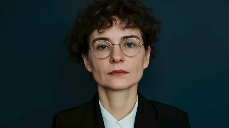 Elena Gills Portrait