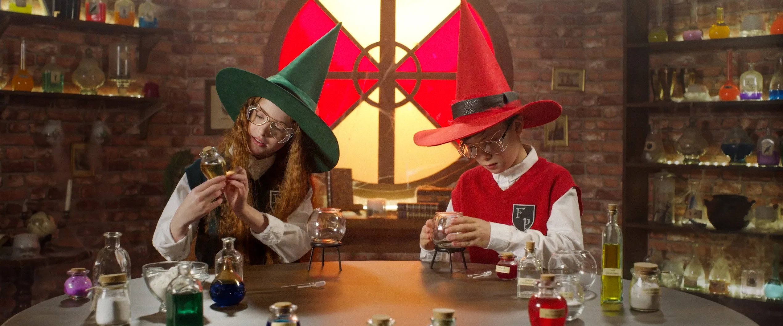 DUJARDIN Enfants jouent