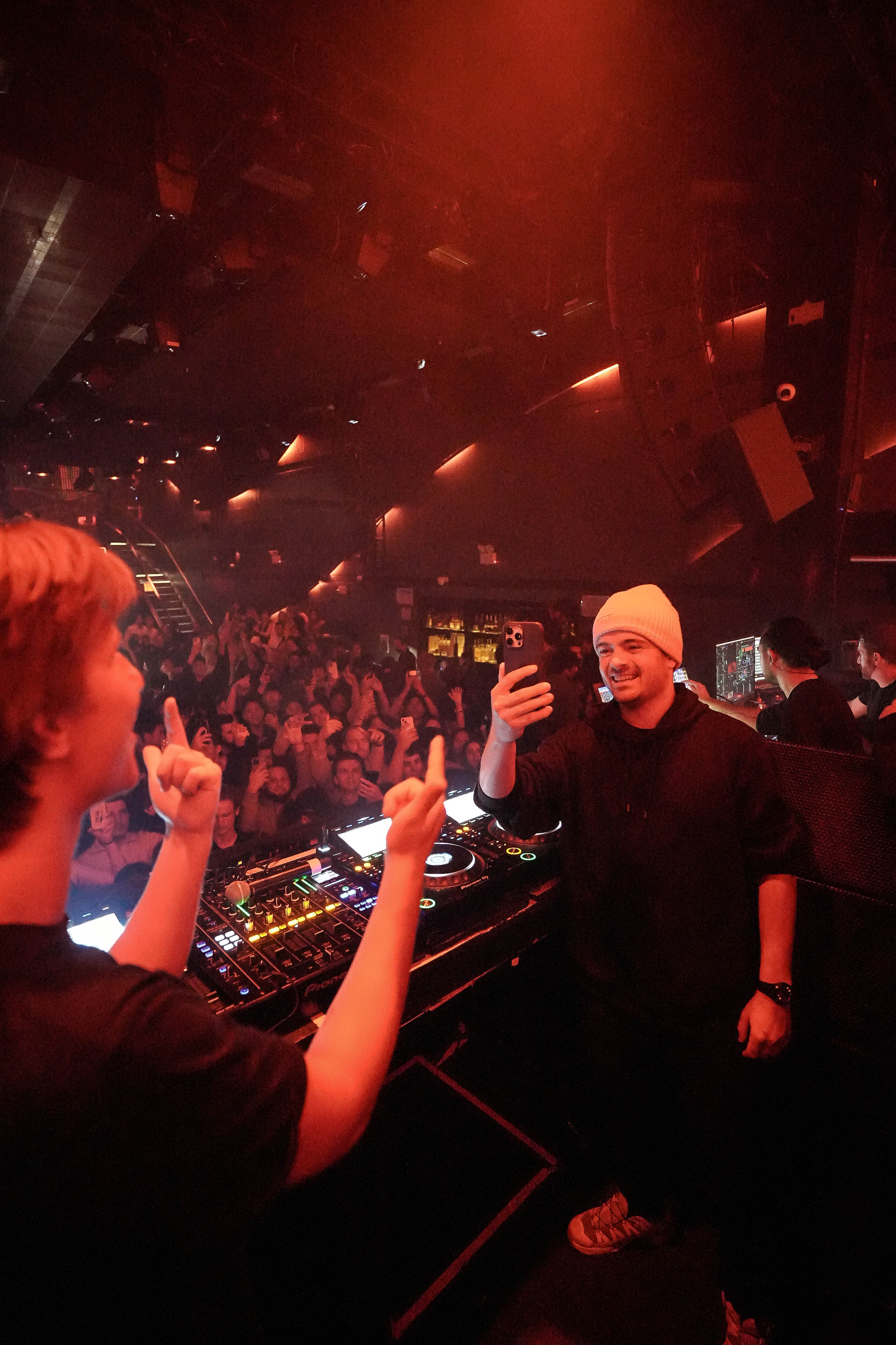 martin garrix surprises fans with epic b2b set alongside mesto at nebula in nyc