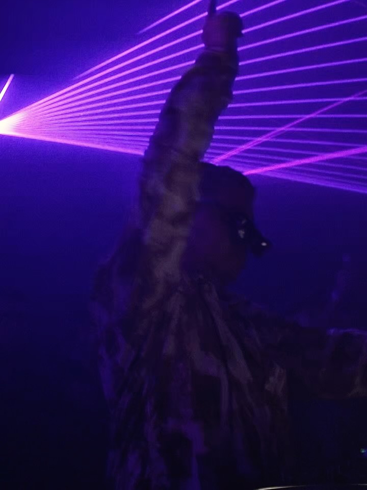 18073980023261342