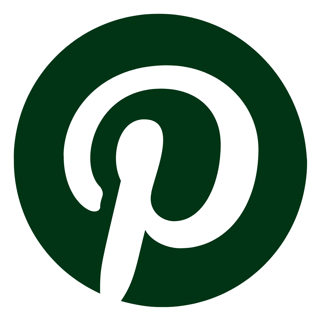 Das weiße Pinterest-Symbol in einem dunkelgrünen Kreis, ein stilisiertes "P" mit geschwungenem Ende.