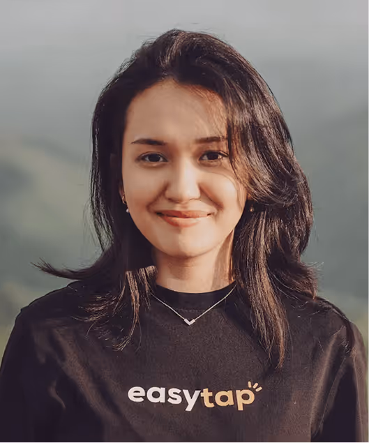 Бэк-офис менеджер, Дильназ Сейтказы