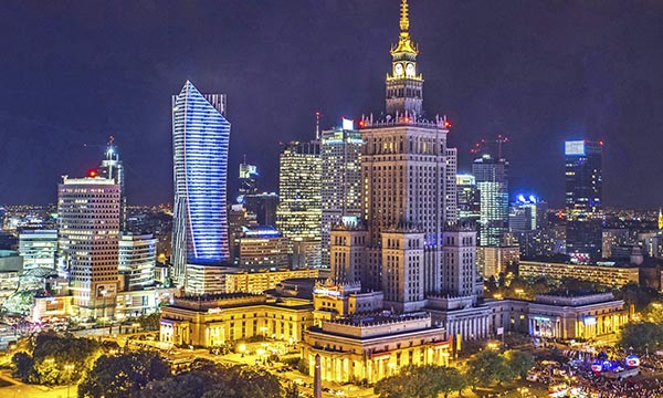 Международный коммерческий суд Сингапура отклонил попытку Польши отменить арбитражное решение по Договору Энергетической Хартии, подтвердив, что право ЕС не отменяет договорный арбитраж вне ЕС.