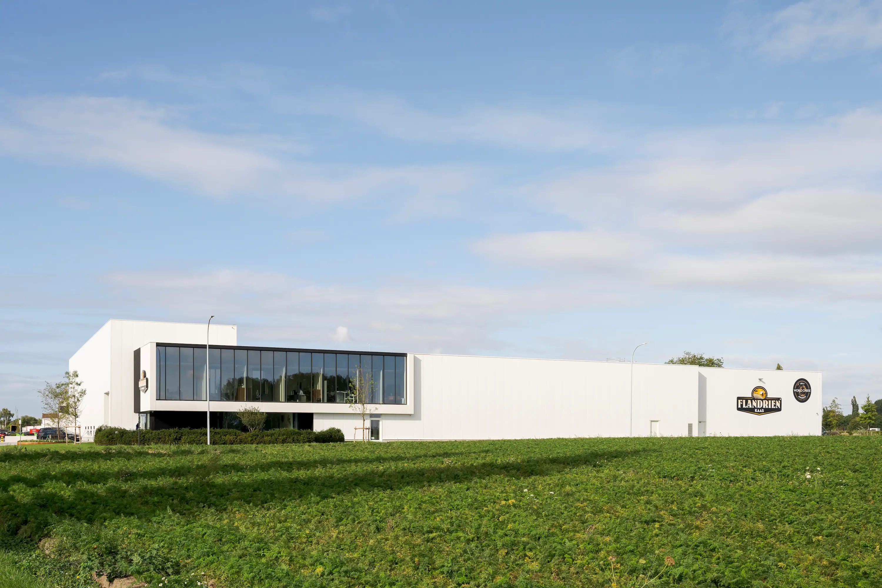 Kantoren en industriële hal