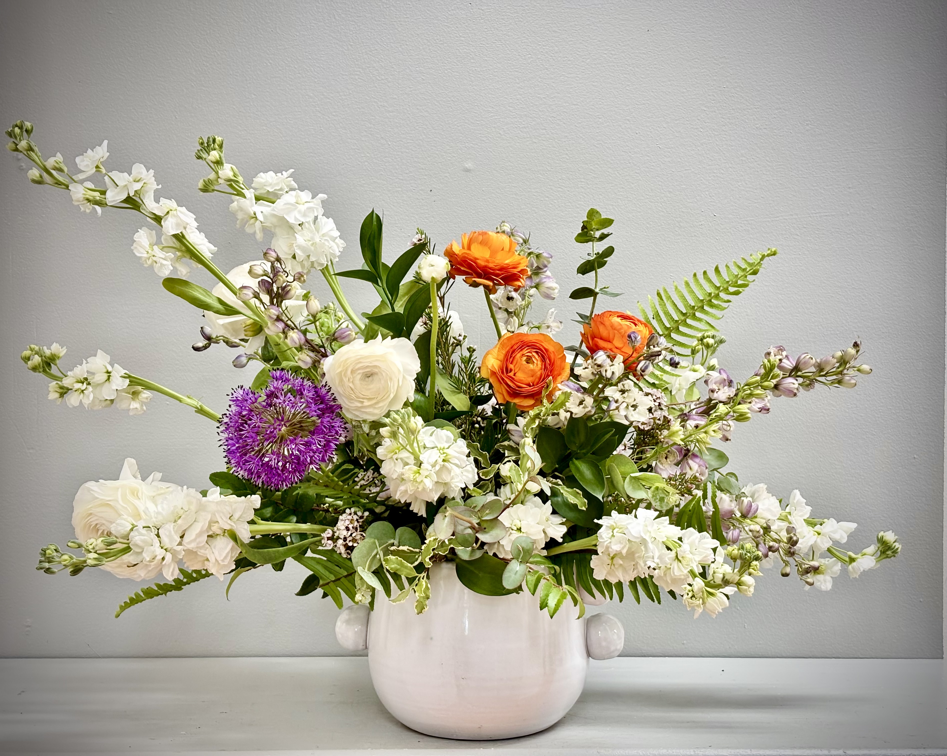 Flower Care Made Simple: Tips from Your Favorite Florist in Charleston SC & Mount Pleasant SC