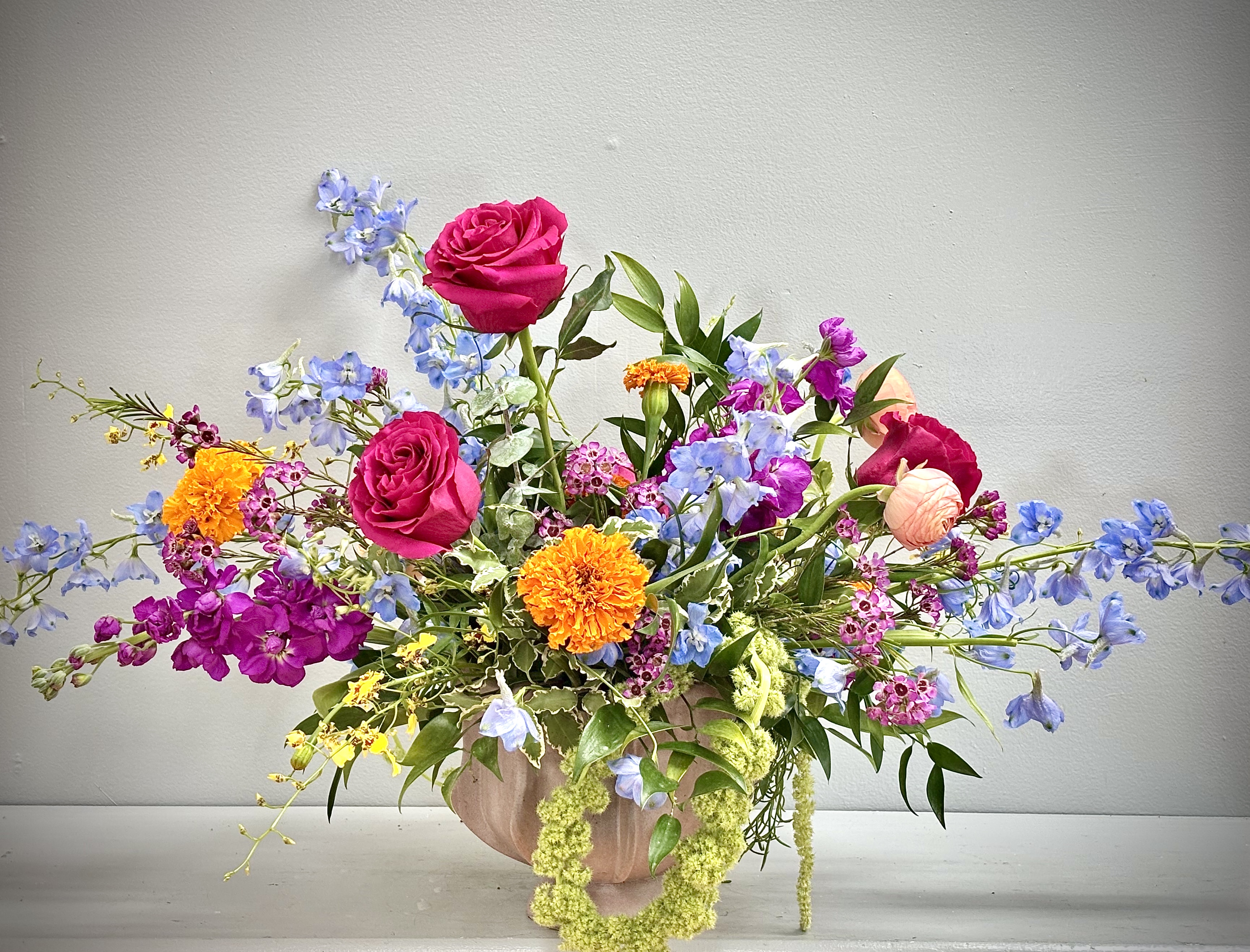 Light, Bright & Beautiful Florals: Elegant Summer Flower Delivery in Charleston & Mount Pleasant