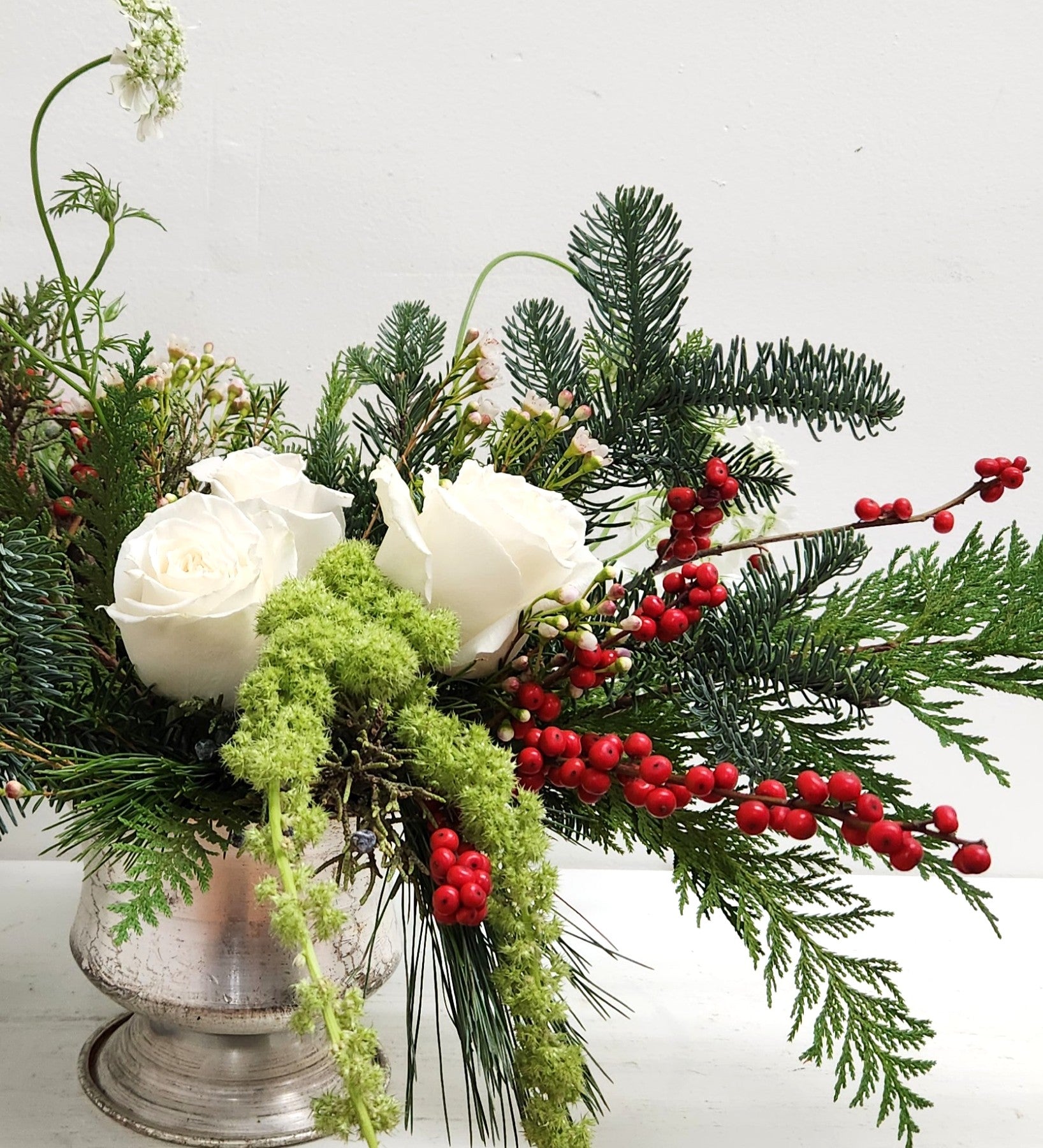 Designer's Choice - Christmas Fresh Flower Arrangements (64.00 - 224.00)