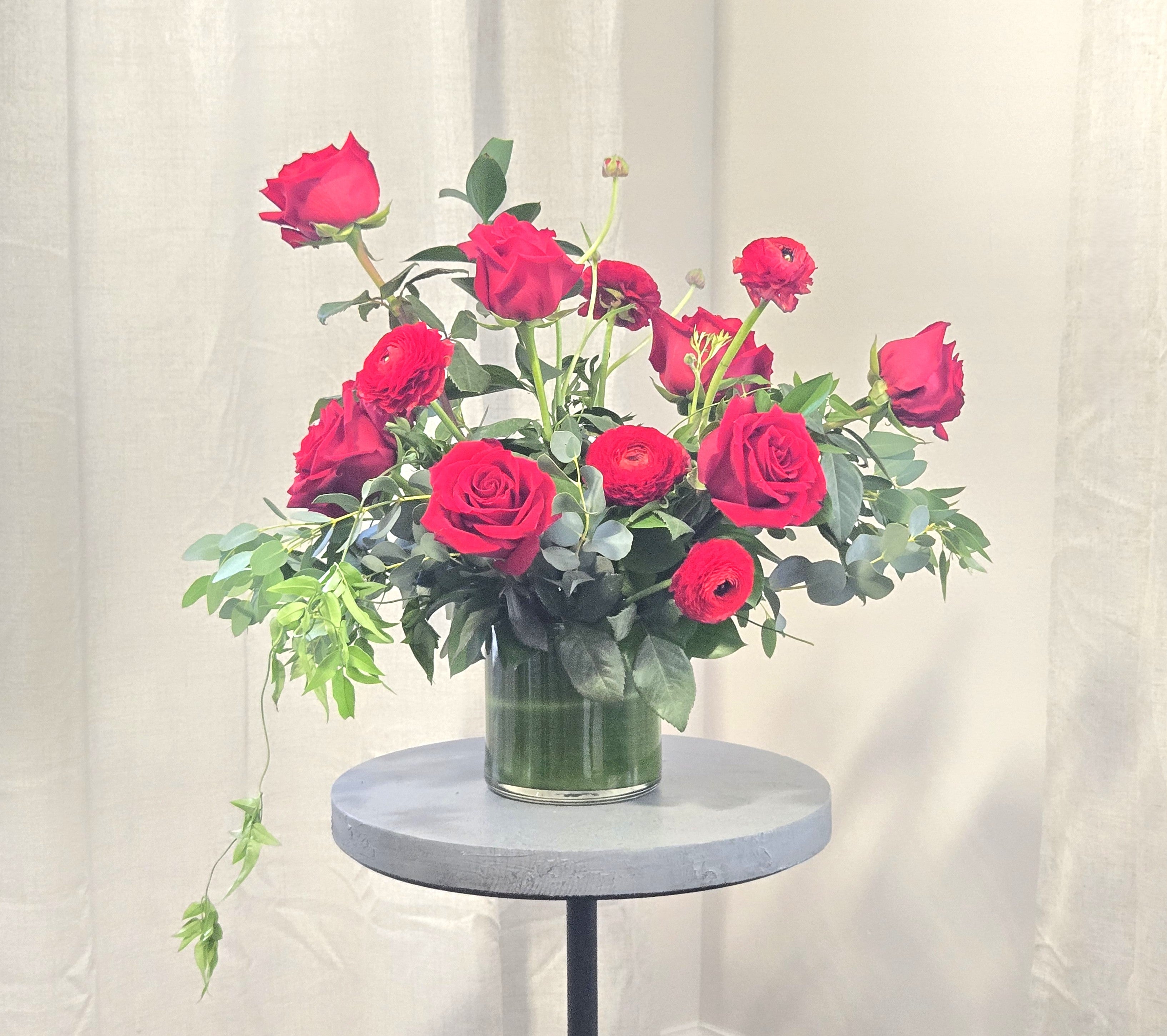 Timeless Love - 1 Dozen Red Roses With Ranunculus
