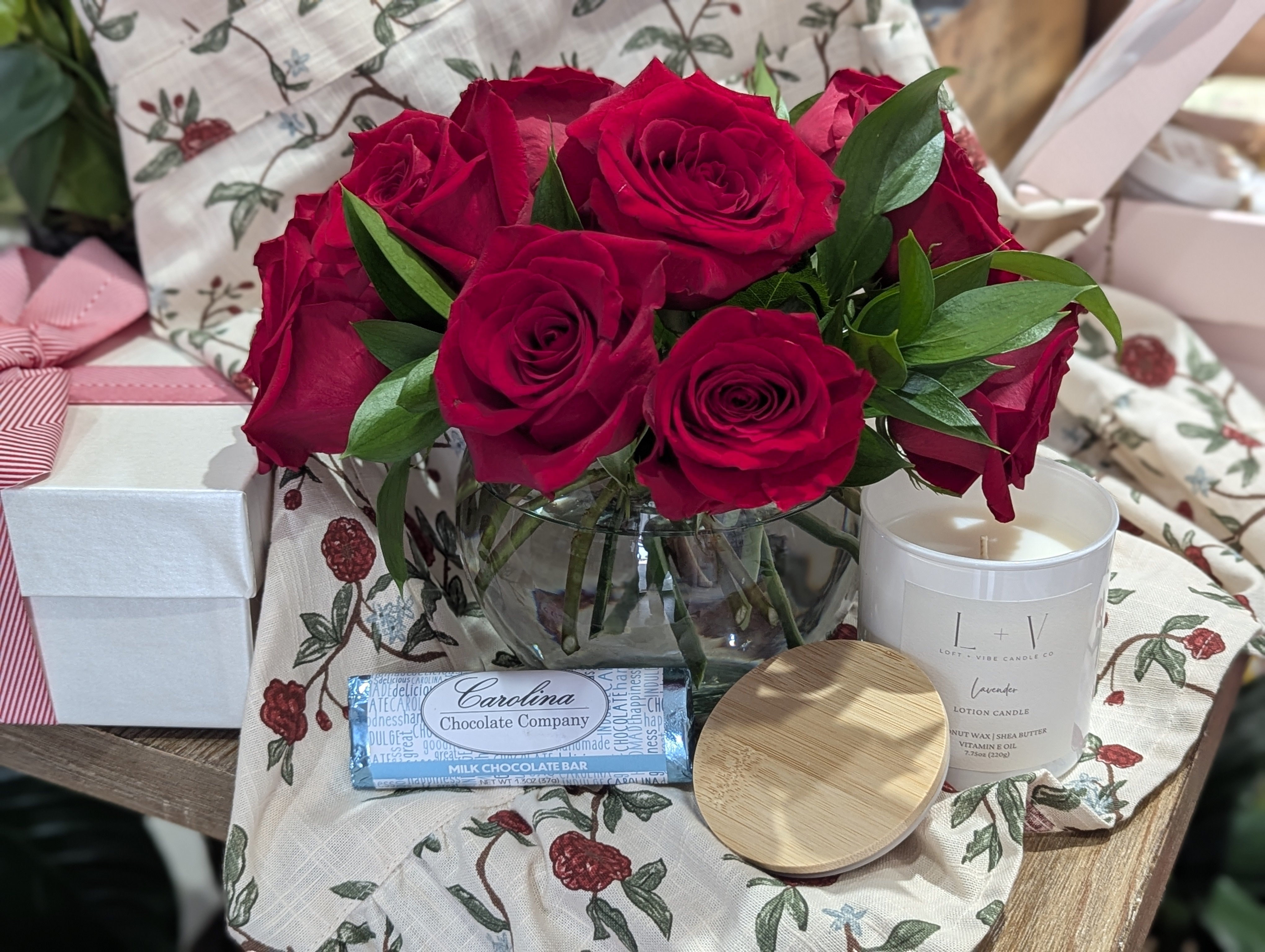 Local Love - A Dozen Short Stem Red Roses + Gifts