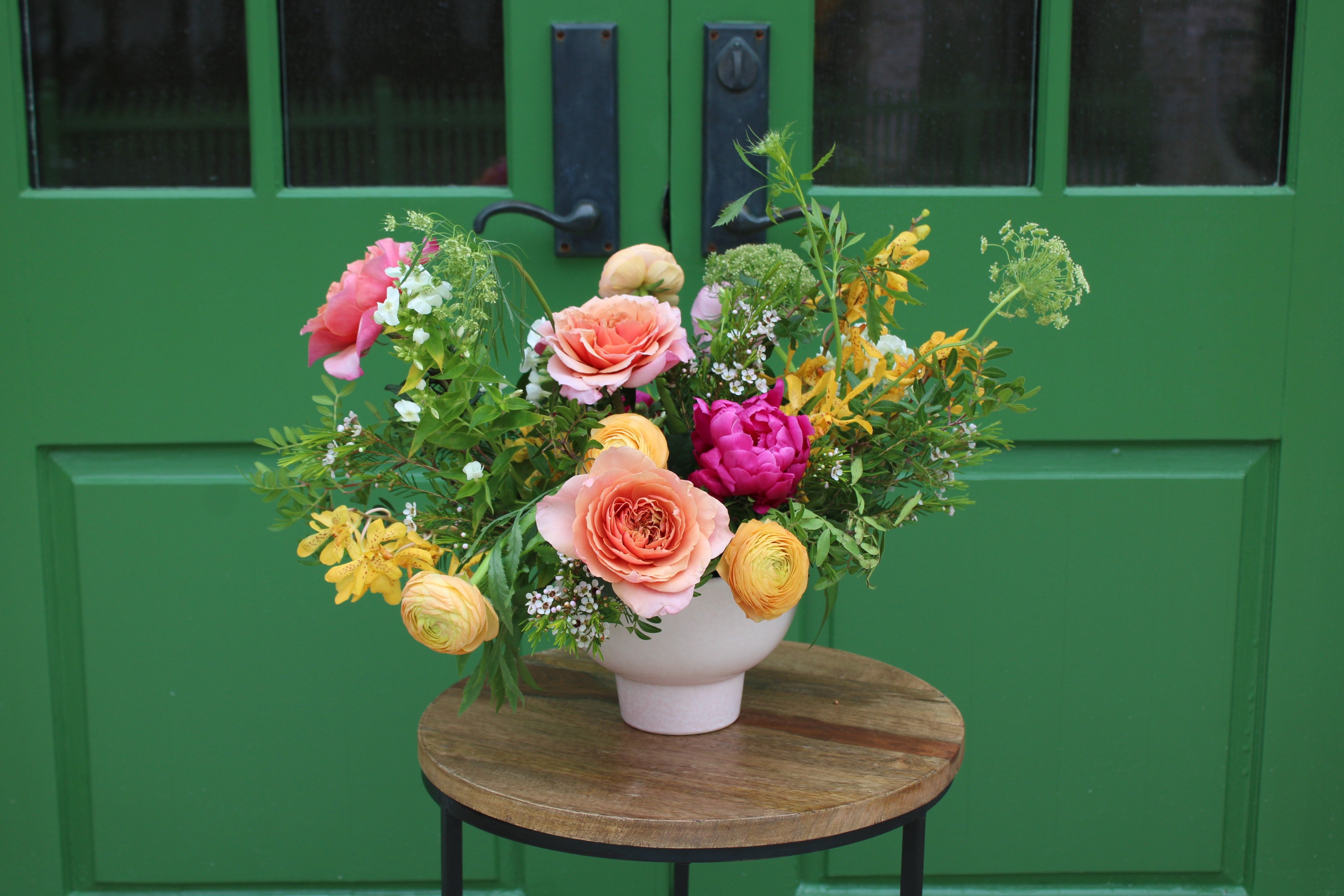 The Energizer - A Citrus & Melon Toned Mother's Day Fresh Flower Arrangement