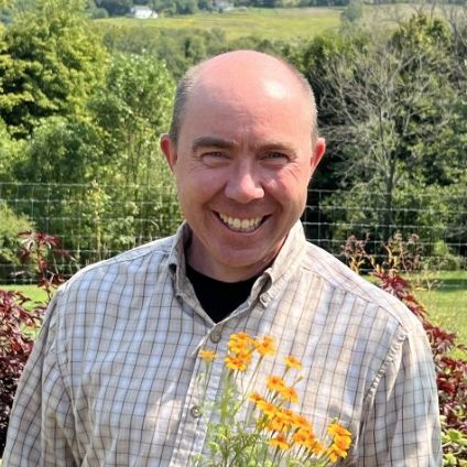 A portrait of Troy Weldy.