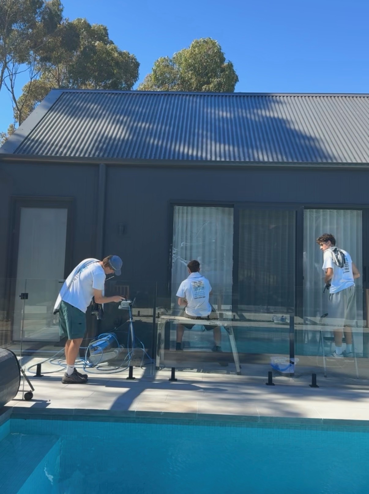 <subject>[background image] image of a business district (for a web development agency)</subject>