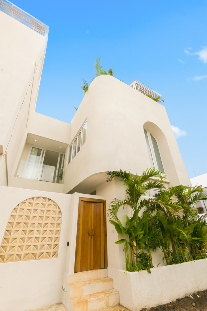 Modern Rooftop Batu Bolong 2 Bedroom Villa